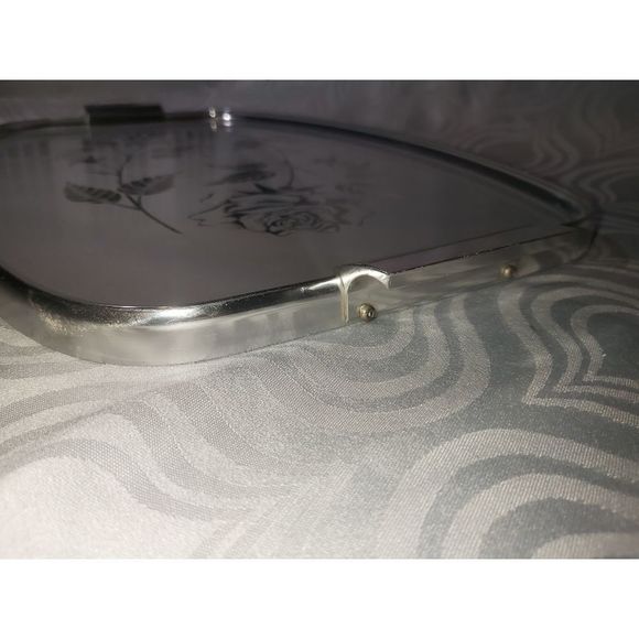 Silhouette Silver Tone Tray with Roses, Mid Century Silhouette Tray, Silver Tone - Picture 5 of 7